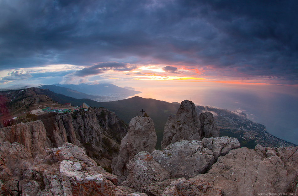 Крым гора солнца храм солнца